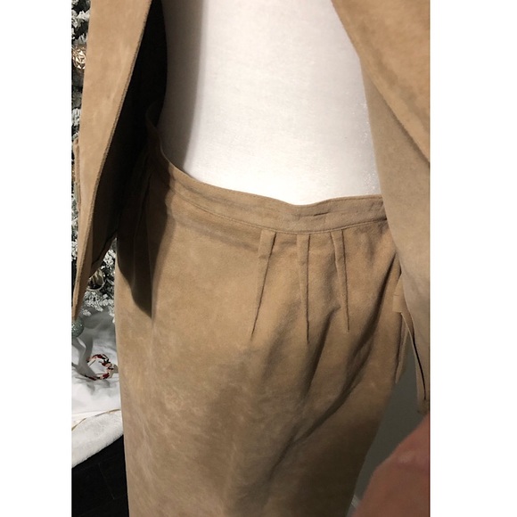 Ultra Suede Eaton of Canada Vintage Skirt Set - Picture 2 of 6